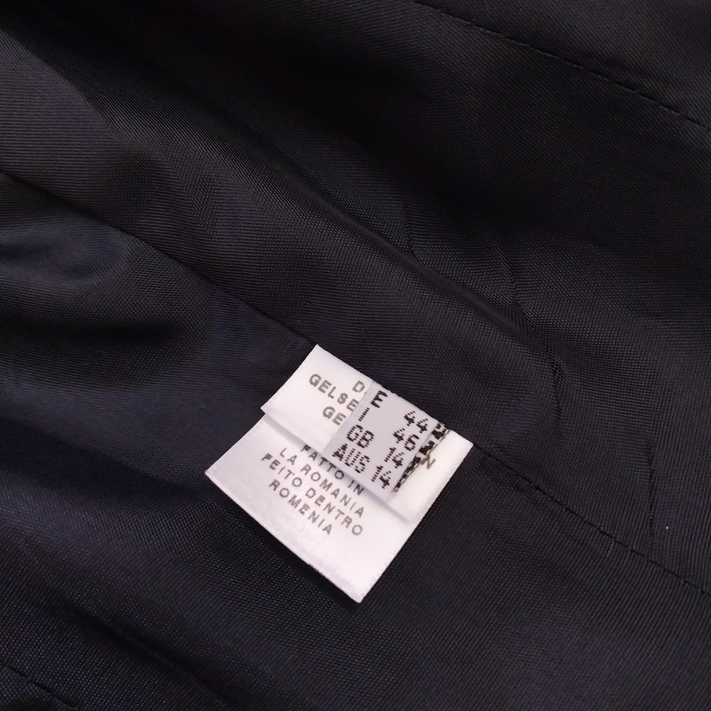 Long Coat - Picture 4 of 7